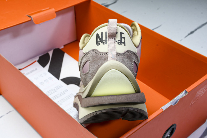 Sacai X VaporWaffle DD1875-301