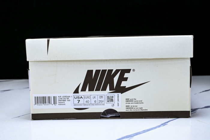 Travis Scott x Air Jordan 1 DM7866-100