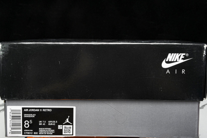 Air Jordan 11 CT8012-800