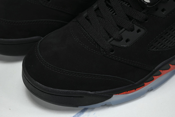 Air Jordan 5 Retro