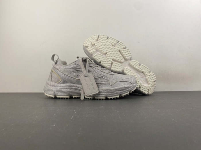 C/O​ SNEAKERS CO-077