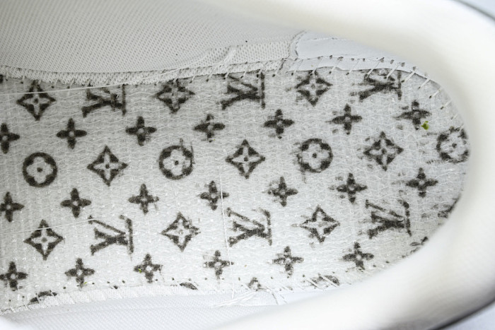 LVT SNEAKERS LVSRS-0104