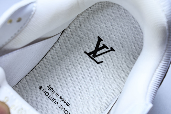 L*VT TRAINER MAXI LVSMS-004