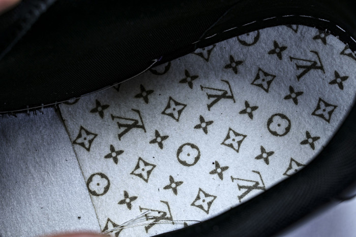 LVT SNEAKERS LVSRS-0251