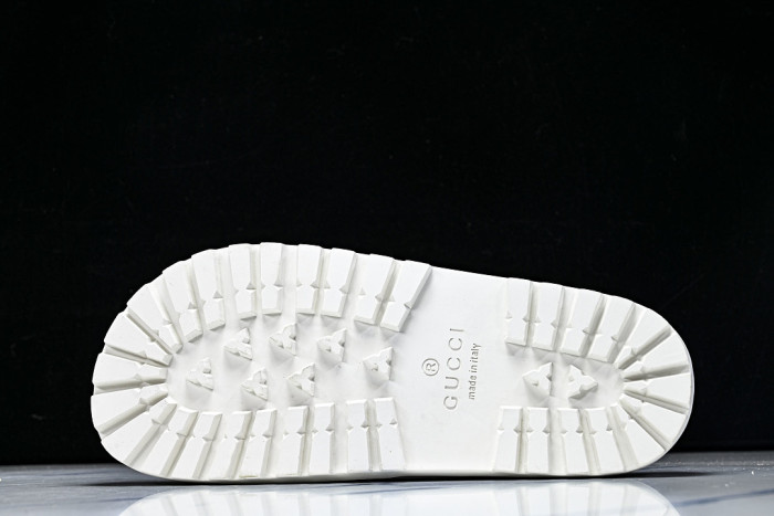 GC SANDALS GC-sy-044