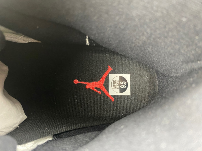 Air Jordan 11 Retro T8012-160
