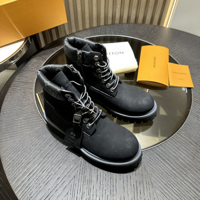 L**V**T* BOOTS LVTBS-030