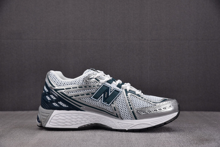 new Ba1an*e 1906r silver metallic deep ocean u1906rce