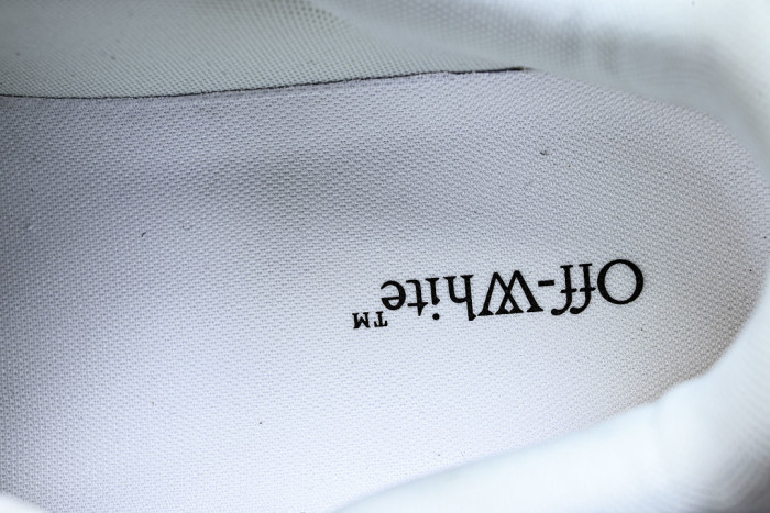 OFF-WHITE OTHERS OFOS-091