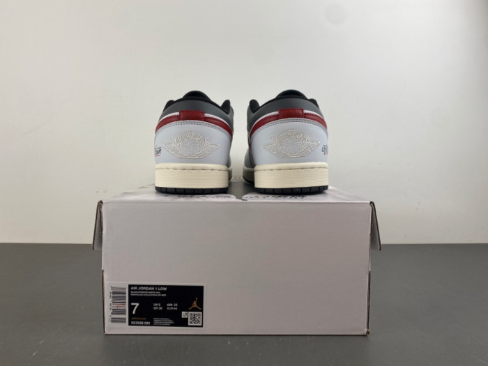 Air Jordan 1 Low 553558-081