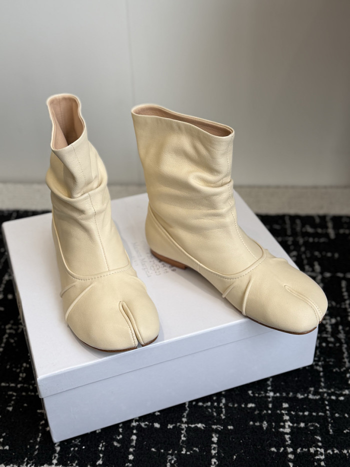 Ma*iso*n Mar*giela Boots MNMB-0004