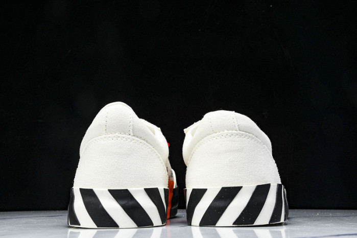 C/O SNEAKERS CO-035