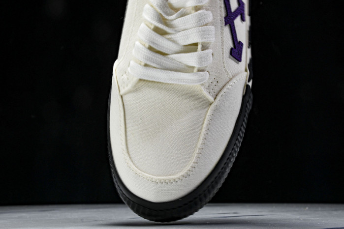 C/O SNEAKERS CO-035