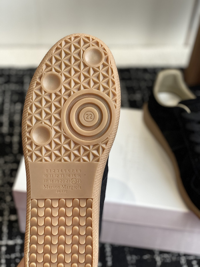 Ma*iso*n Mar*giela MAMA-089