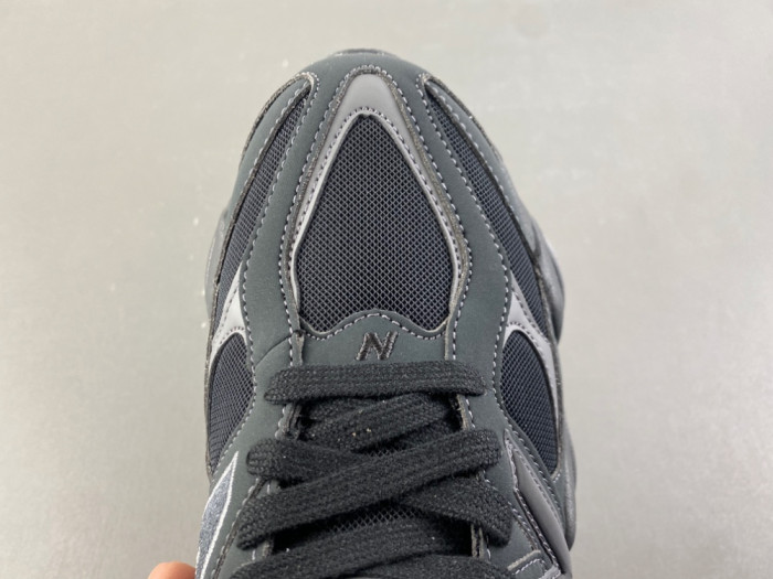 New Balance U906079E