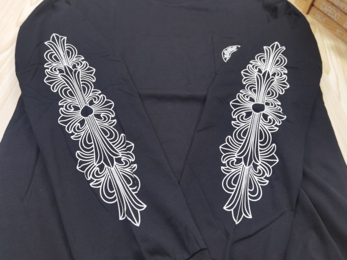 C*HROME H*EARTS CHS-033
