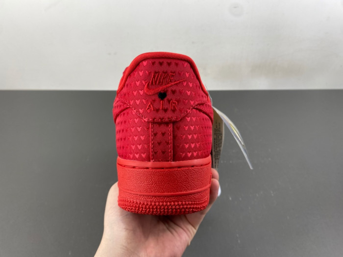 Nike Air Force 1 IB6836-600