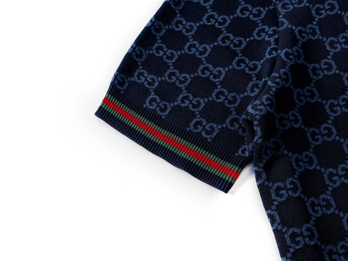 G*UCCI CLOTHES GICS-030