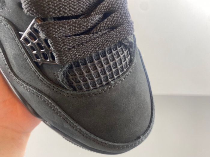 Air Jordan 4 “Black Cat” 2025 FV5029-010