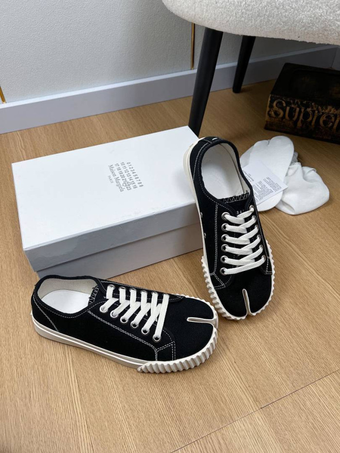 Ma*iso*n Mar*giela MAMA-0152