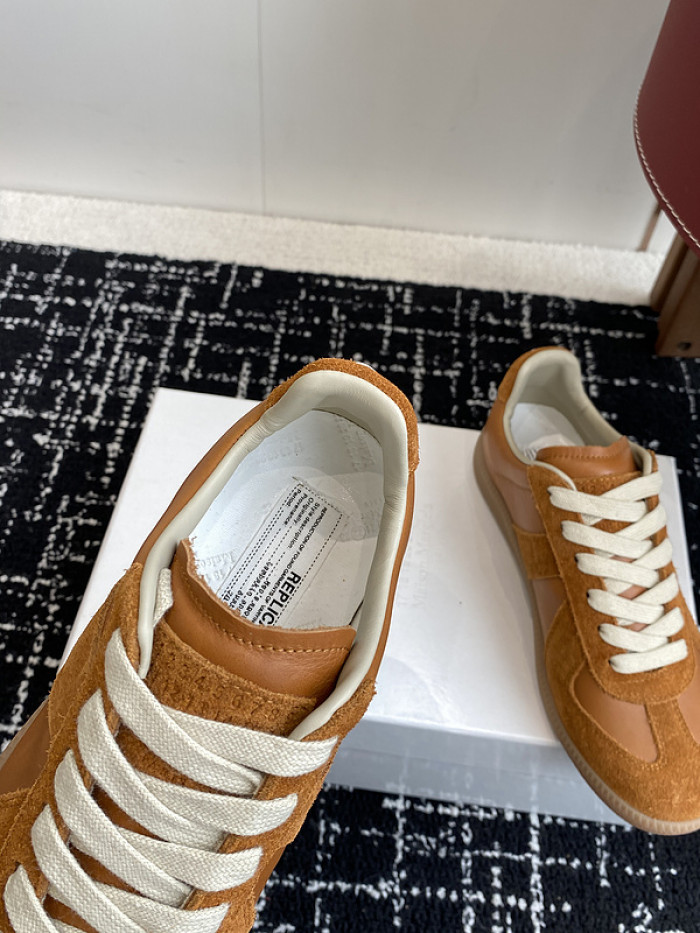 Ma*iso*n Mar*giela MAMA-082
