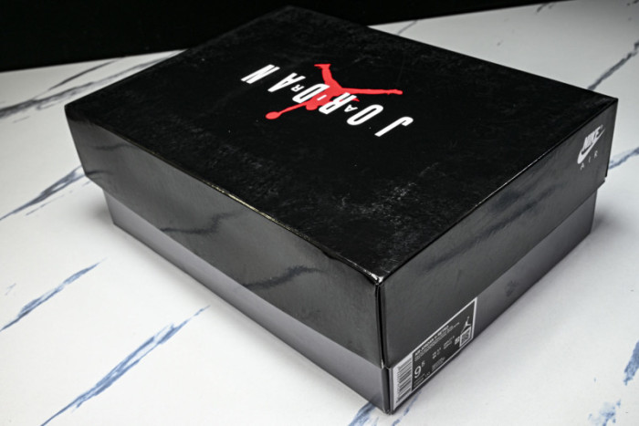 Air Jordan 11 Retro IO8959-133