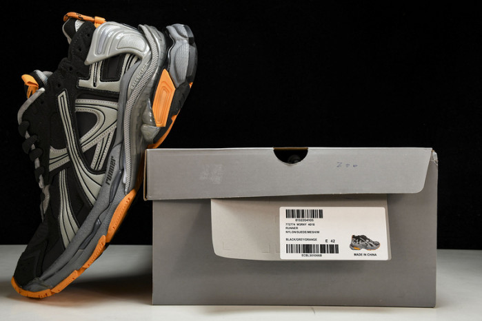 Ba1en*iaga runner btt-196