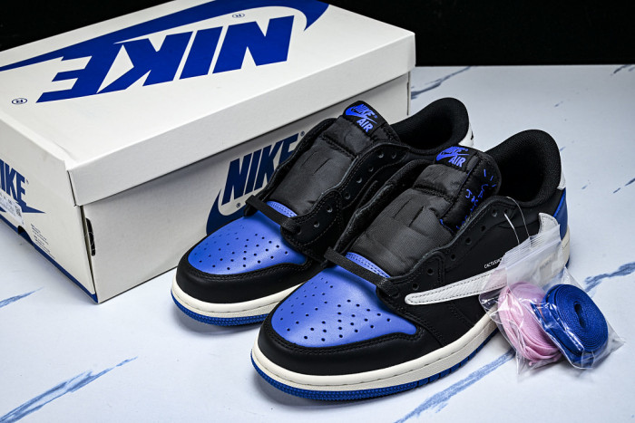 Travis Scott x Air Jordan 1 Low OG DM7866-014