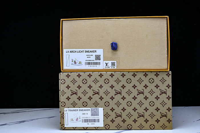 LVT SNEAKERS LVSRS-0218