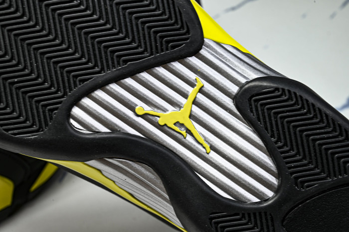 Air Jordan 14 "Thunder" 487471-070