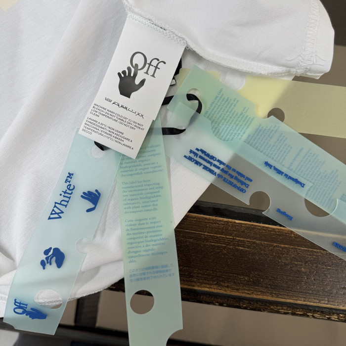 O*FF W*HITE CLOTHERS OWOS-010