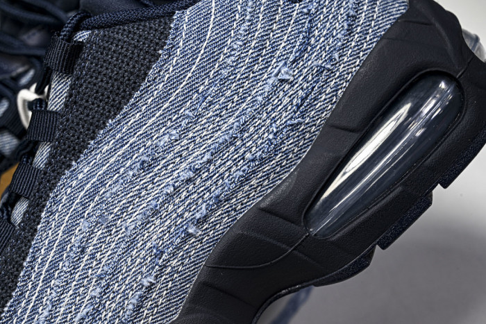 Nike Air Max 95 SP HM4743-400