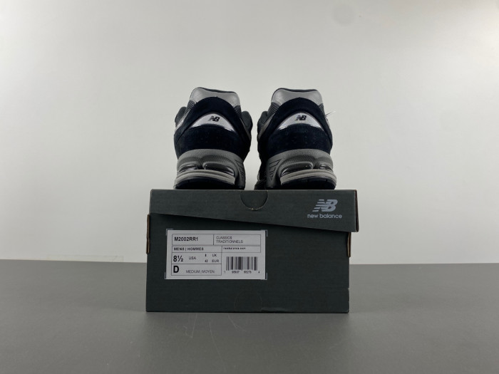 new Ba1an*e m2002rr1