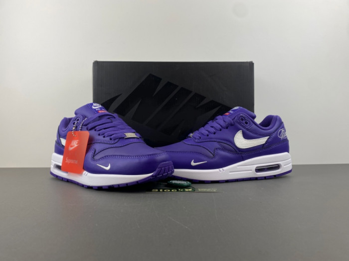 Svp*me x nike air max 1 “varsity purple” hf8813-500