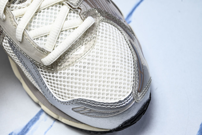As1cs Gel-Kayano 12.1 Kith Paragon 1203B144-100