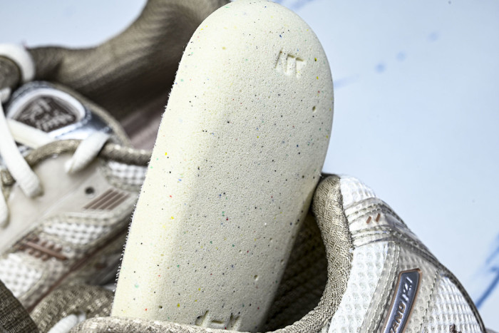 As1cs Gel-Kayano 12.1 Kith Paragon 1203B144-100