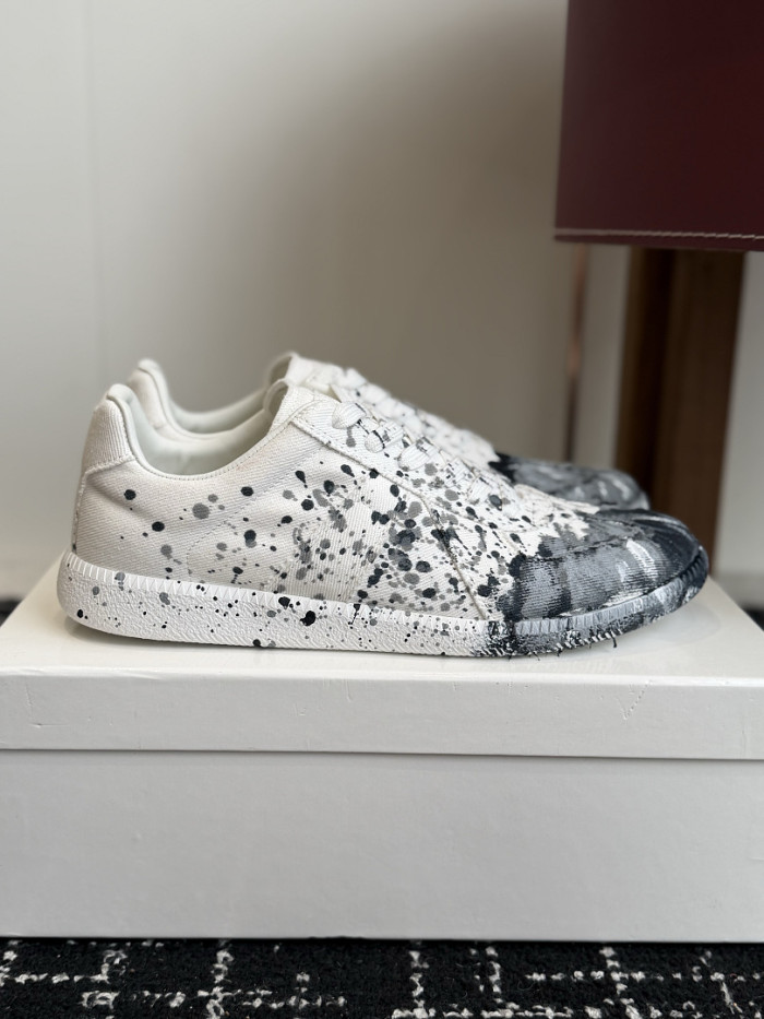 Ma*iso*n Mar*giela MNMA-0239
