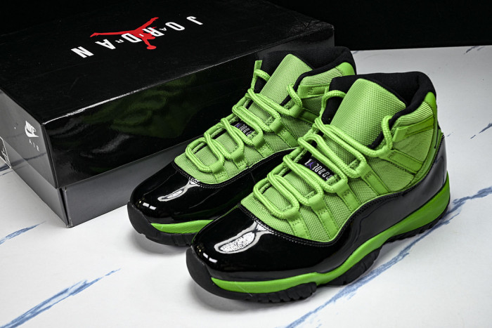 Air Jordan 11 Retro CT8012-310