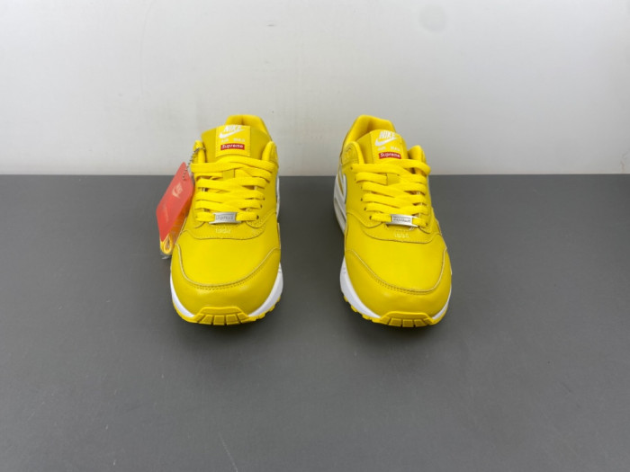 Svp*me x nike air max 1 