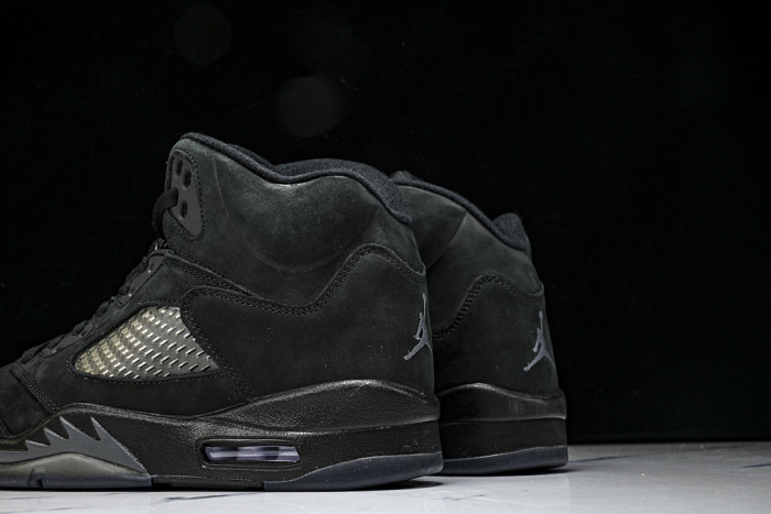 Jordan Air Jordan 5 “Black Cat“ FZ2239-001