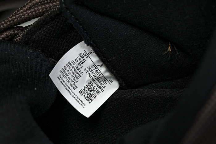 Air Jordan 11 Retro CT8012-200