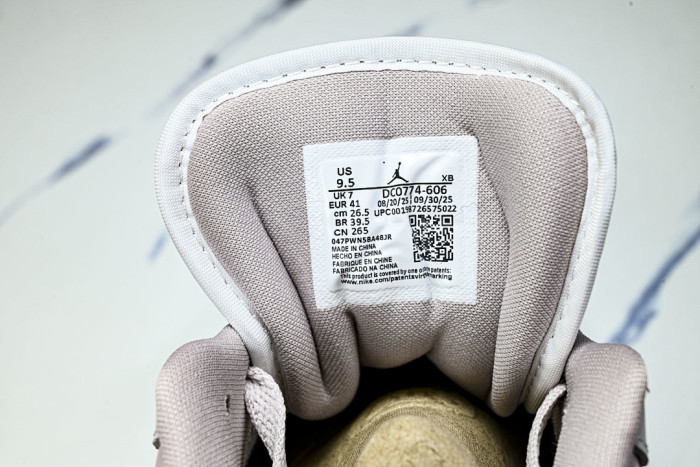 Air Jordan 1 Low Particle Rose White Neutral Grey DC0774-606