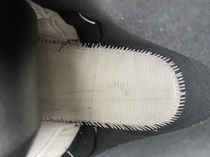 Air Jordan 12 “Bucks” CT8013-103