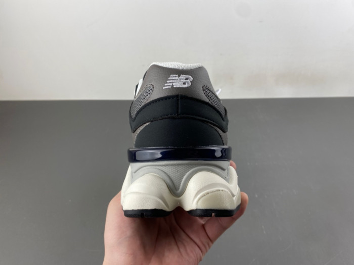 New Balance U9060510