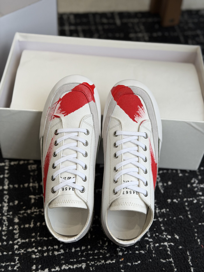 Ma*iso*n Mar*giela MNMA-0200