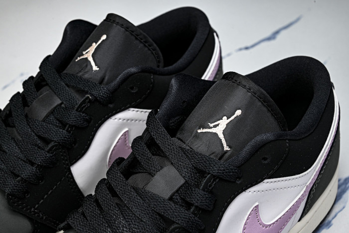 Air Jordan 1 Low II3788-003