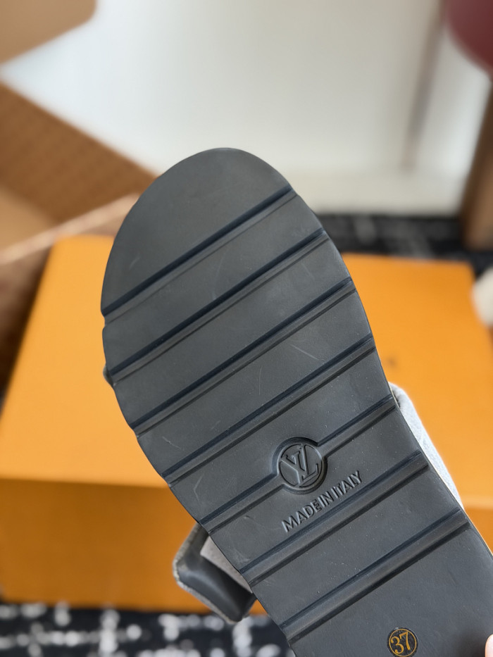 L*VT SANDALS LVLSS-0162