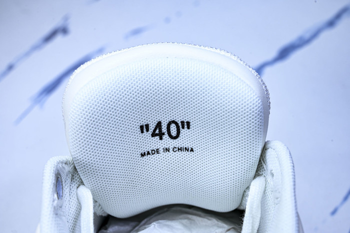 OFF-WHITE OTHERS OFOS-097