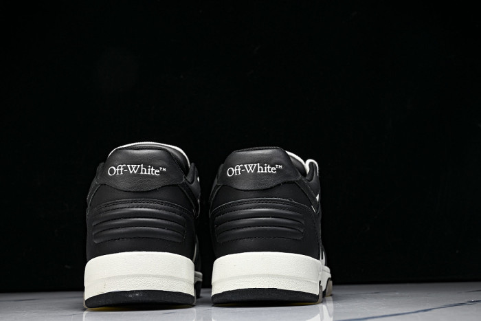 OFF-WHITE OTHERS OFOS-095