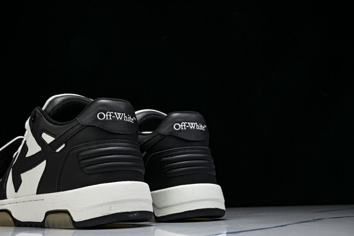 OFF-WHITE OTHERS OFOS-095